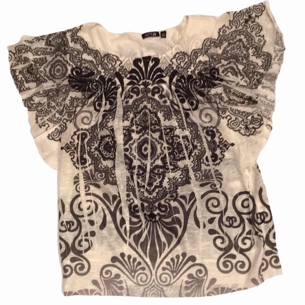 NWT Apt 9 flowy top dressy shirt M
